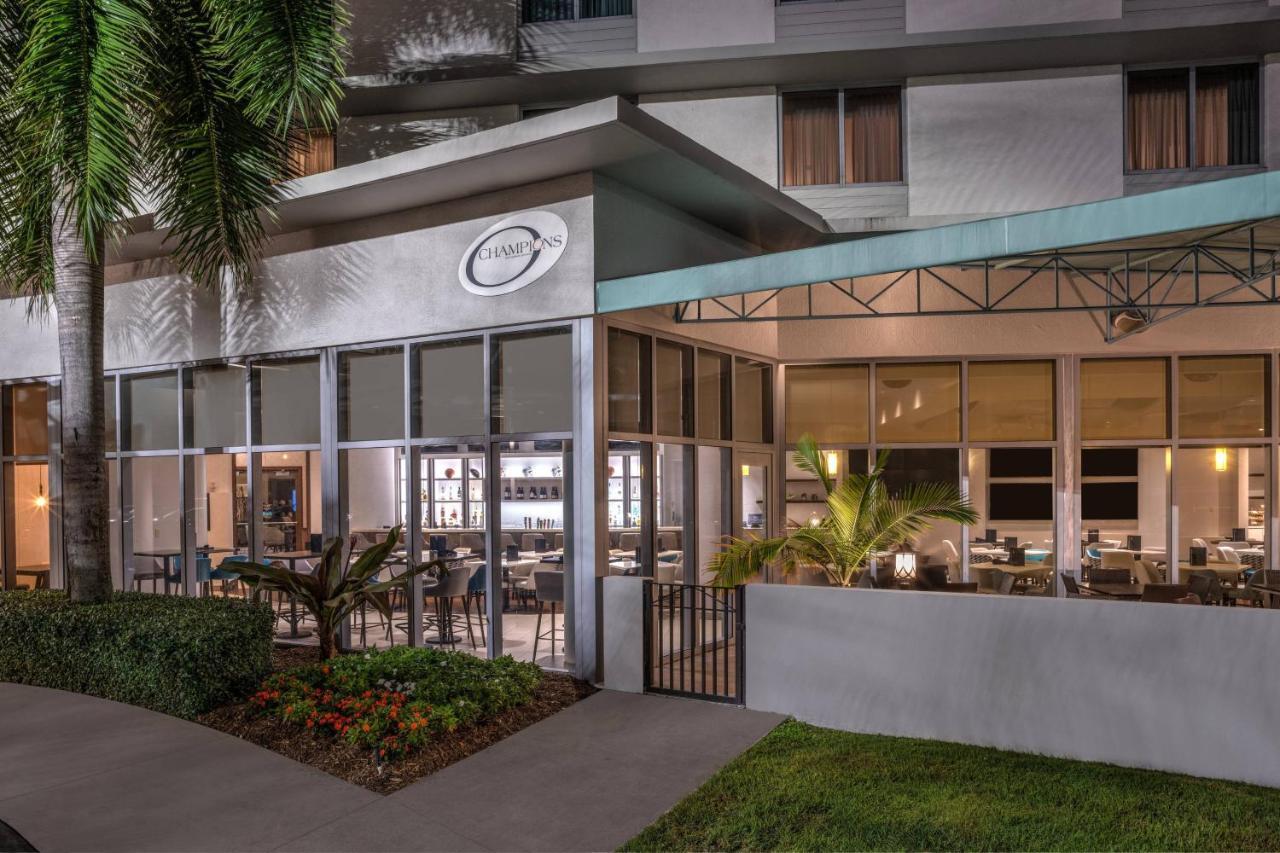 Courtyard By Marriott Miami Airport Otel Dış mekan fotoğraf