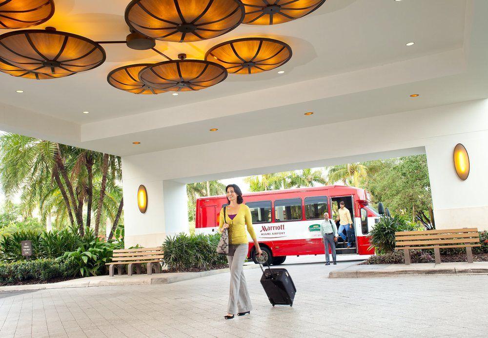 Courtyard By Marriott Miami Airport Otel Dış mekan fotoğraf