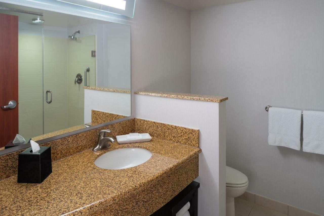 Courtyard By Marriott Miami Airport Otel Dış mekan fotoğraf